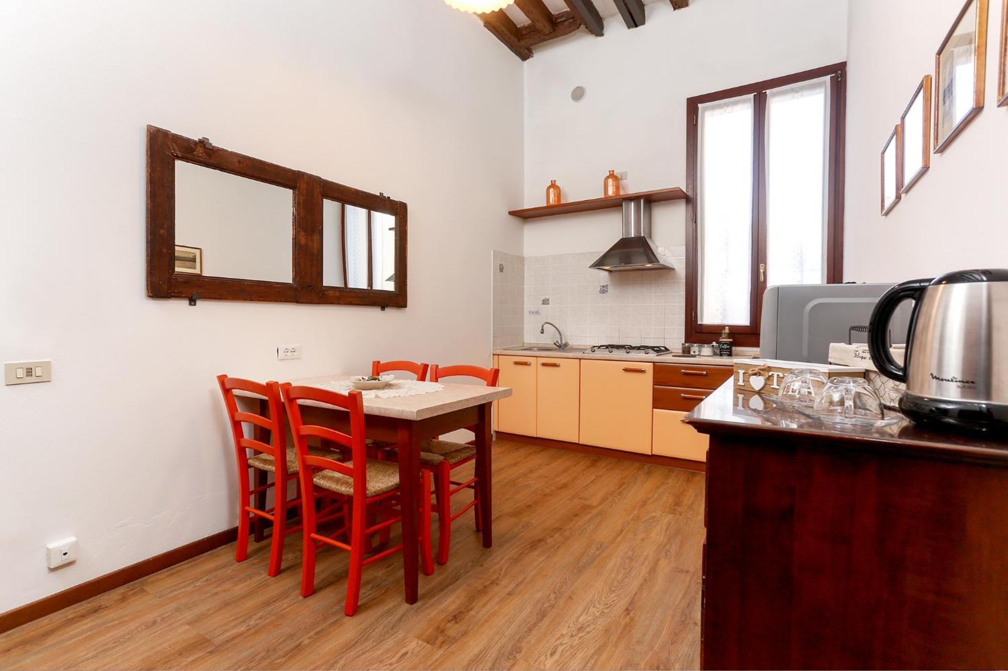 Apartamento Flat With Canal View Near San Marco Venecia